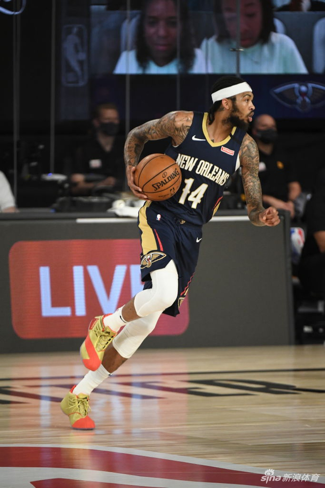 实他们的实 实他们的实